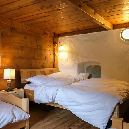 Refuge Margot Oda ve Kahvaltı Chamonix